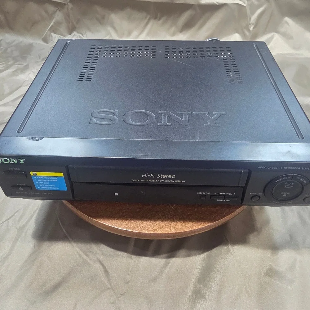 Sony SLV-677HF VCR Hi-Fi Stereo 4-Head Video Cassette Recorder Black Tested